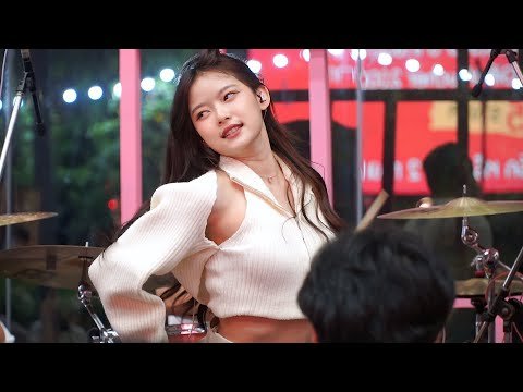 มาเบล (Mabelz) PiXXiE – เกินต้าน (Too Cute) [FanCam] @ WOOHOO!! | 221120