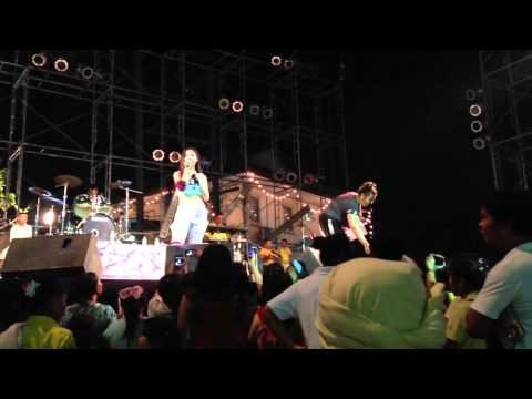 แก้วรอพี่ – กระแต อาร์สยาม 【FANCAM】