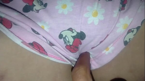 น้ำพุ่งเข้าหีสาวนักศึกษาจนแตดแฉะ